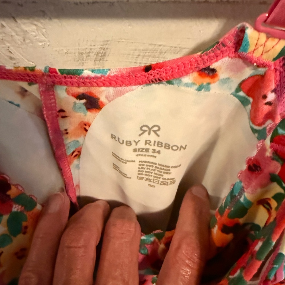 Ruby Ribbon Colorful Floral Cami - Picture 3 of 4